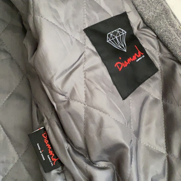 {NWT) Diamond Supply Co. | Embroidered Logo Varsity Bomber Jacket Gray (L) - Picture 5 of 16